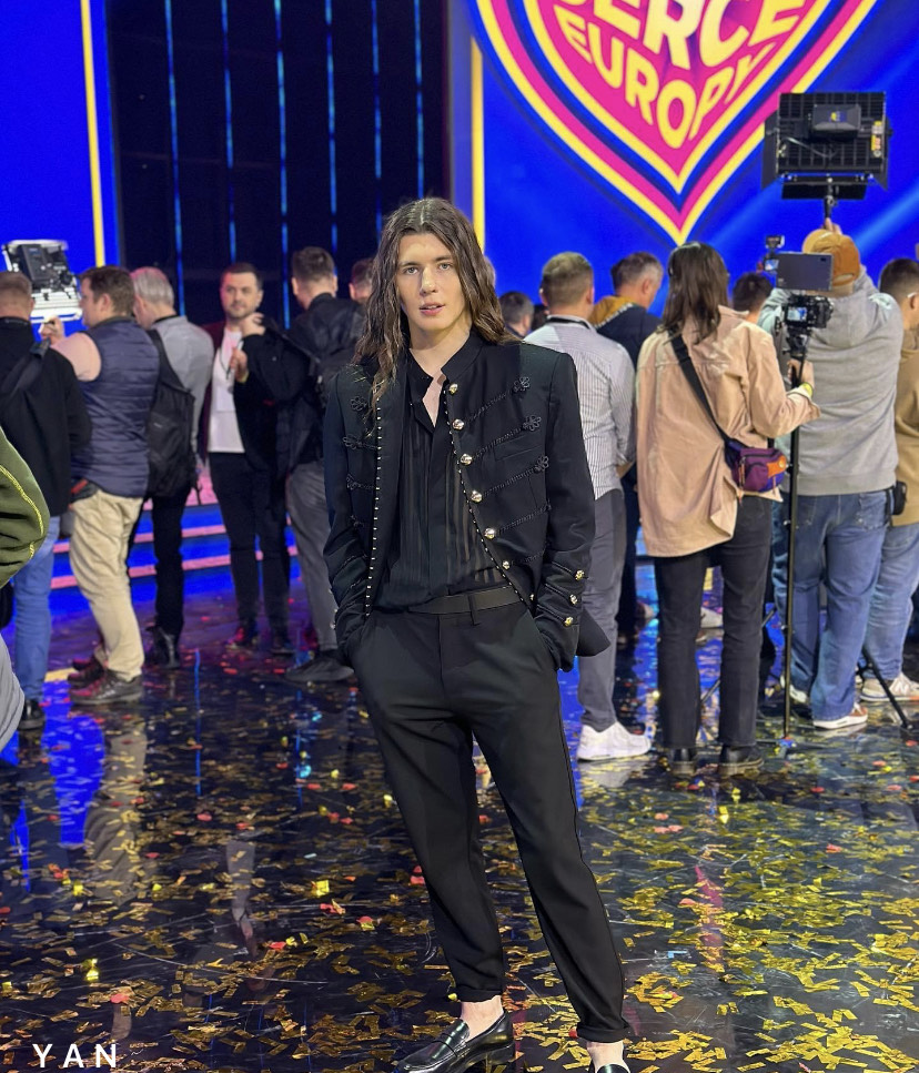 30dd6847-3896-41fc-8332-1b0770d5ced7 (1)